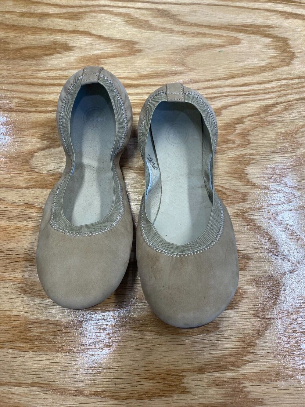Dansko Kristen Women's Beige Leather Slip On Ballet Flats Size US 7/EU 38 B88